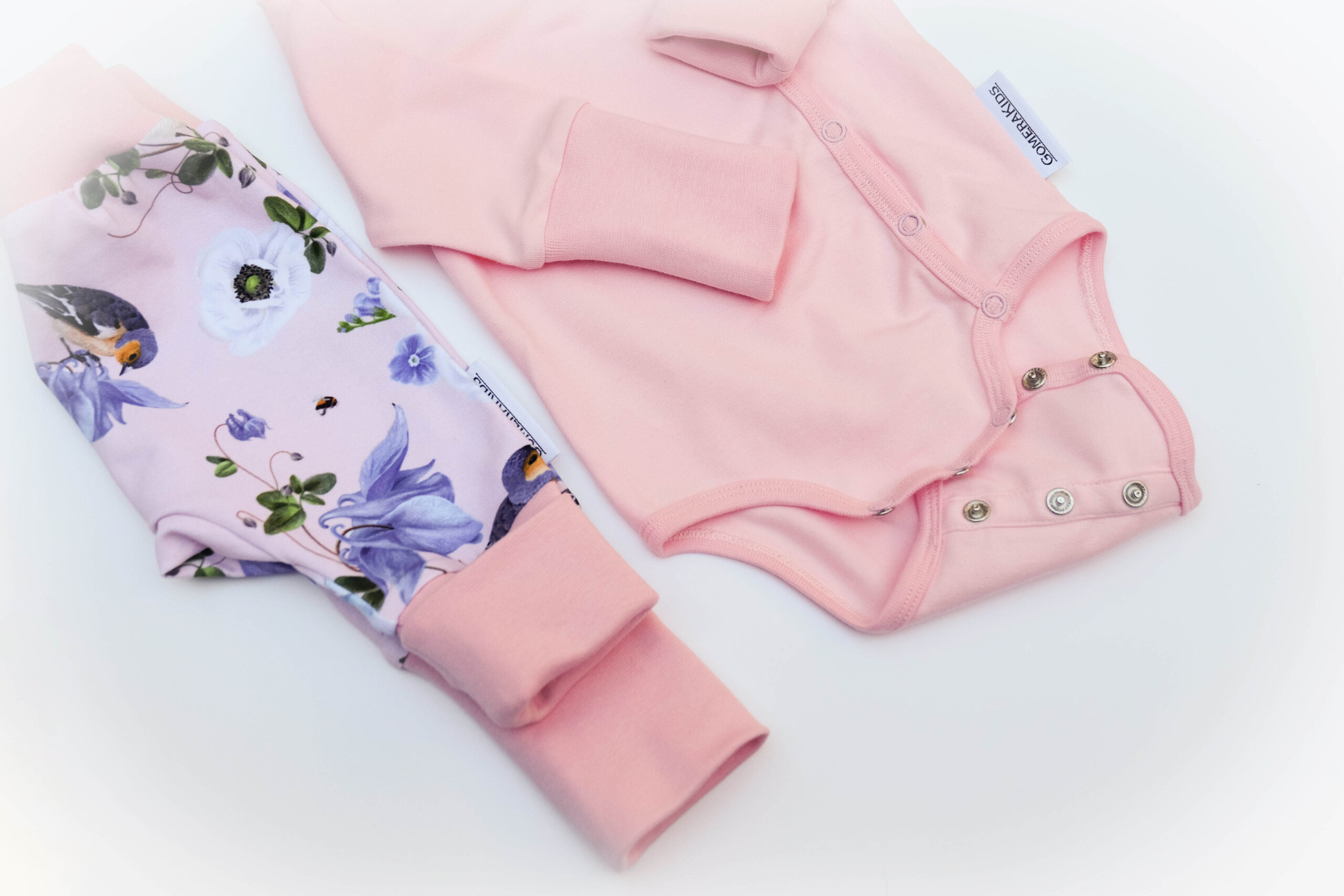 Gomera linnukestega roosa 6-osalise kojutoomiskomplekti body ja püksid