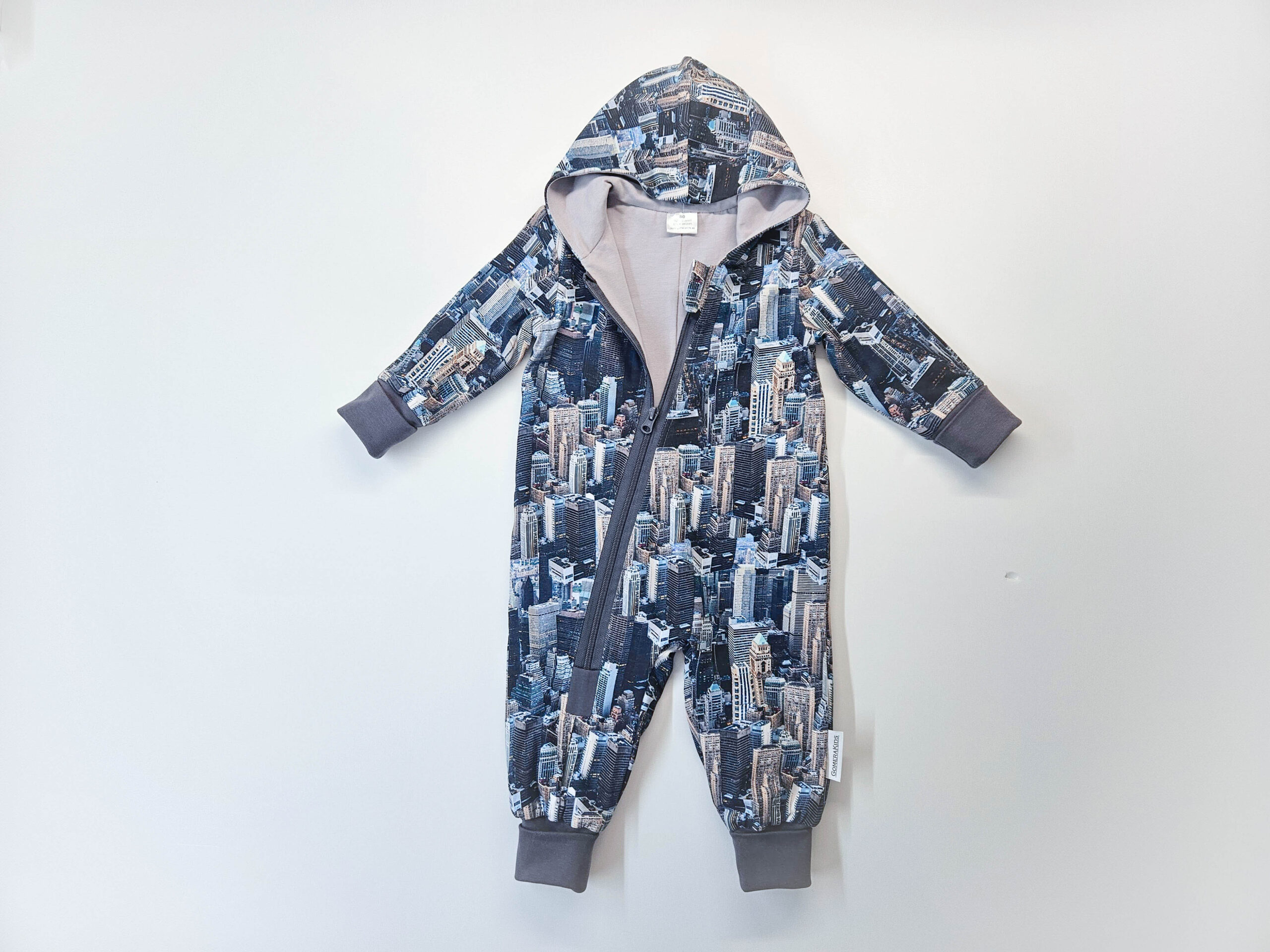 Gomera autosõidukombe Metropolis suurus 80