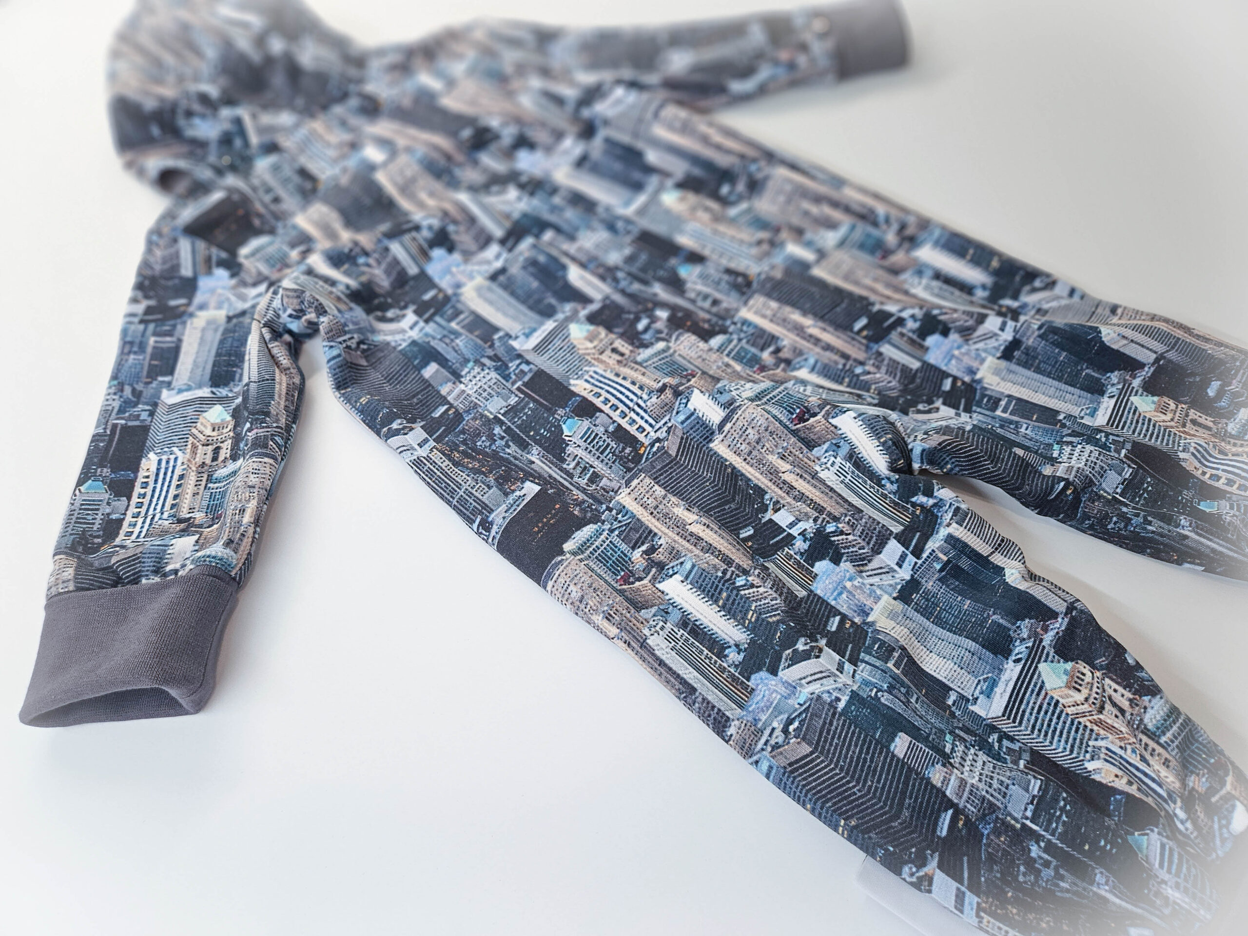 Gomera autosõidukombe Metropolis suurus 80