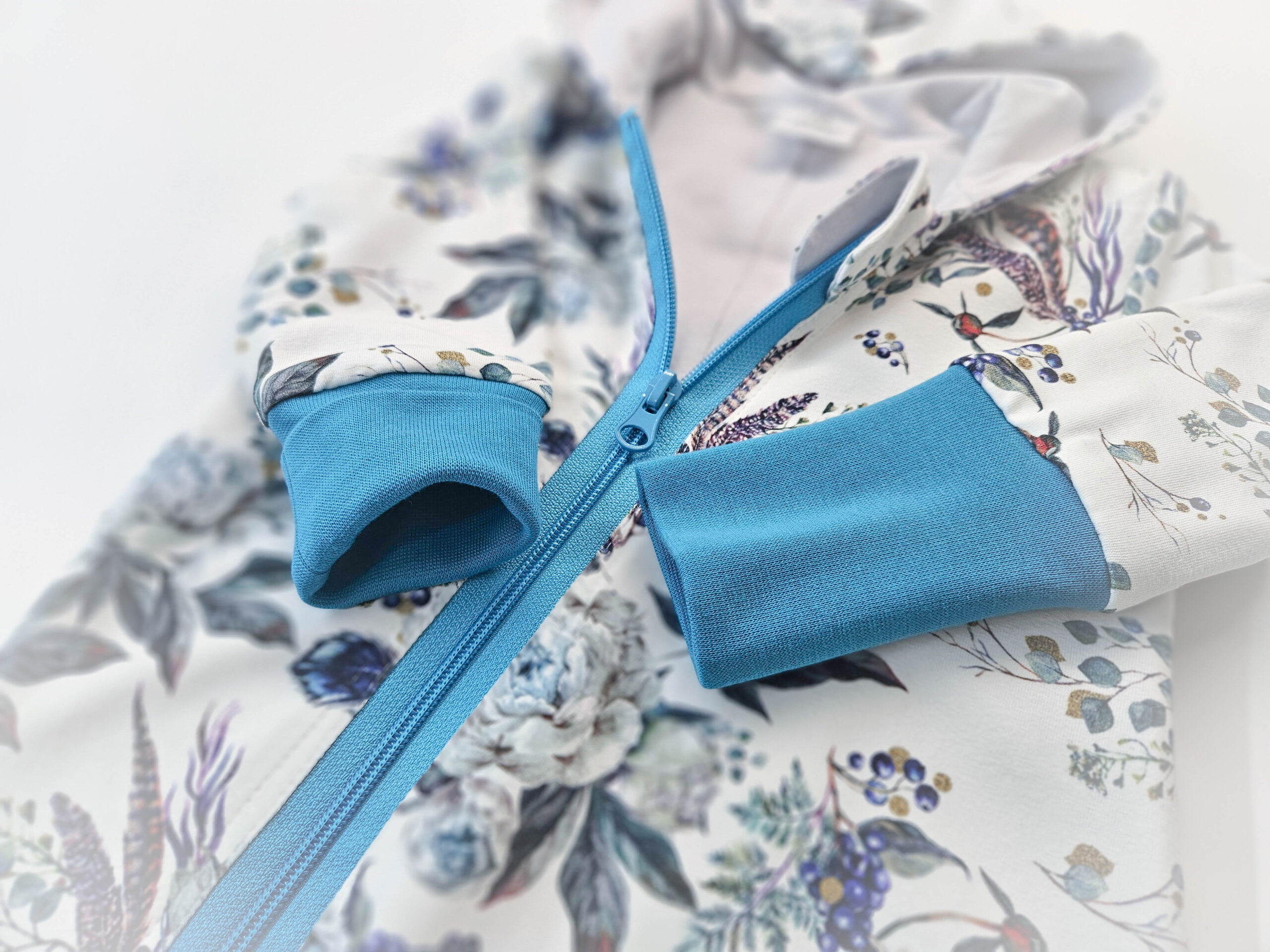 Gomera autosõidukombe Nordic Leaf suurus 68